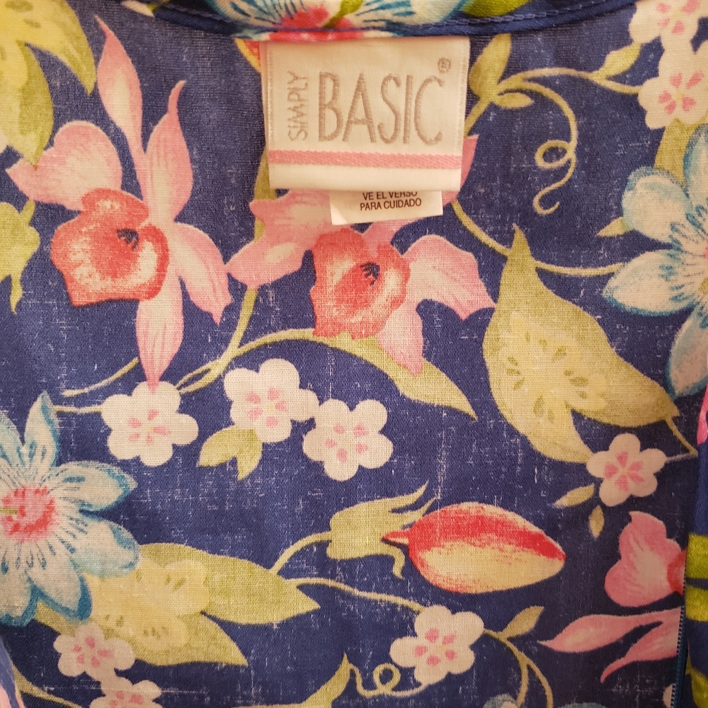 NWT Simply basic dress. - Picture 6 of 9